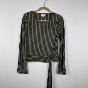 Everly Round Neck Boxy Long Sleeve Top Women’s size M Olive Green/White Striped